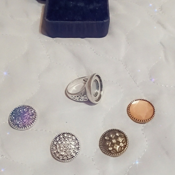 COPY - silver ring, magnetic - Picture 4 of 8